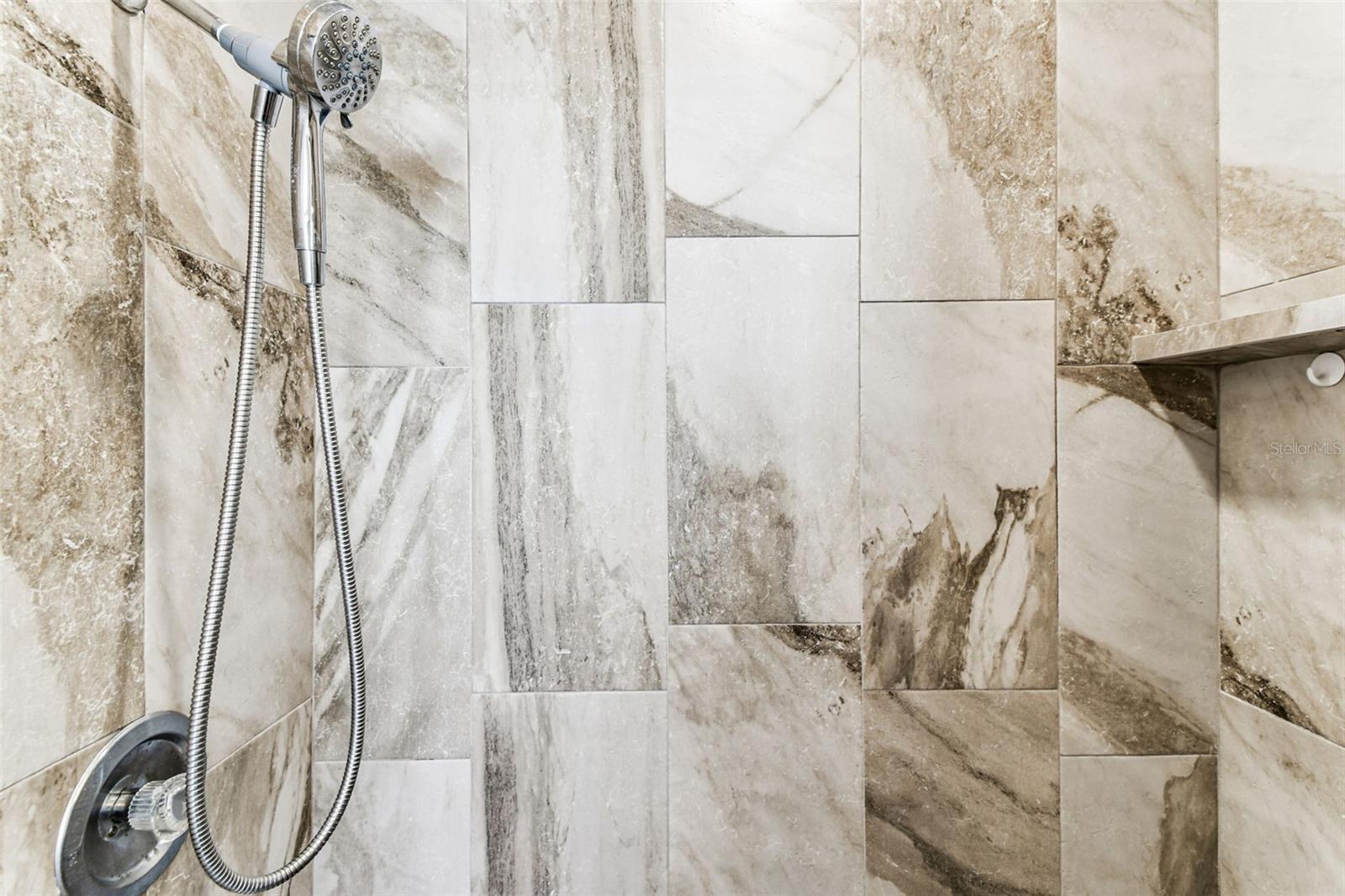 Image 44 of 91 For 13948 Brewster Drive