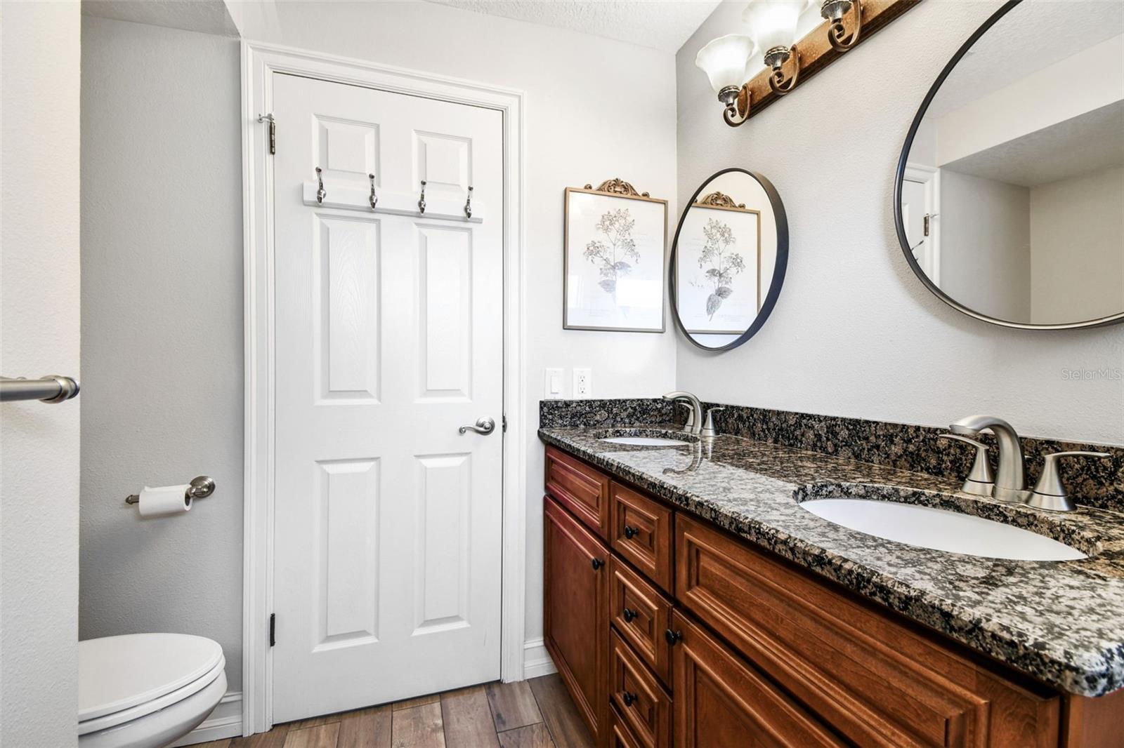 Image 55 of 91 For 13948 Brewster Drive