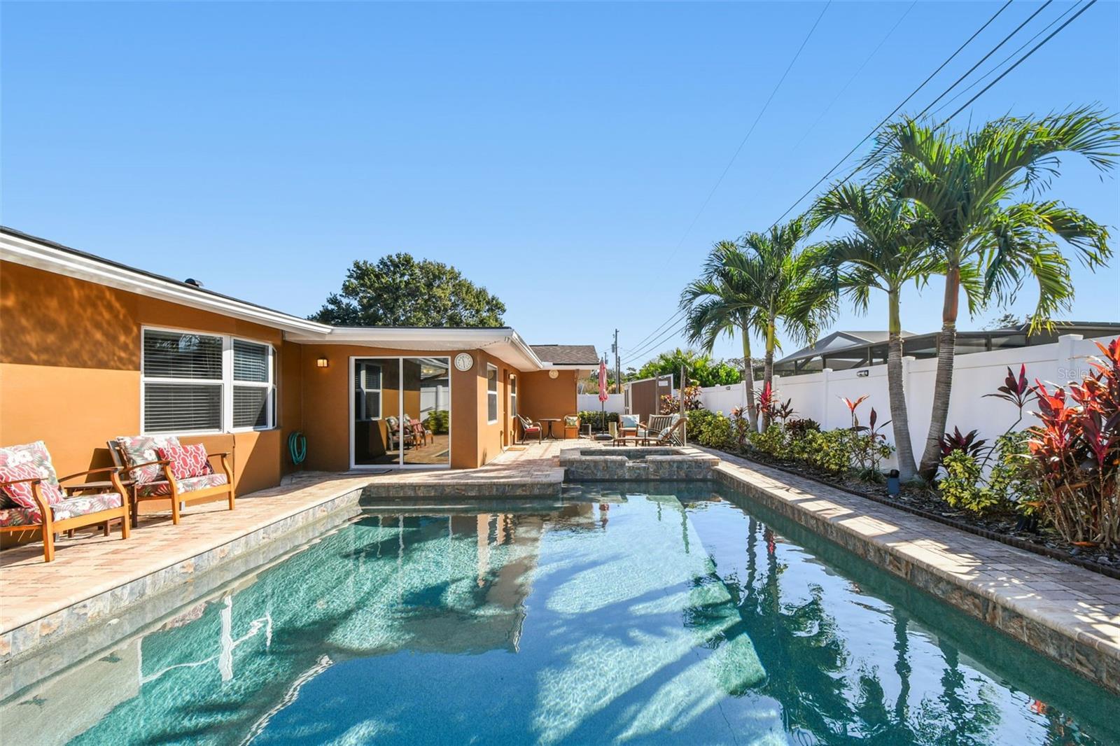 Image 67 of 91 For 13948 Brewster Drive