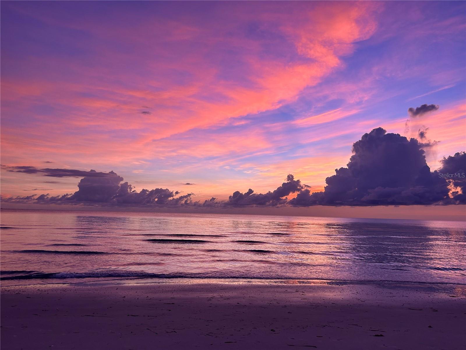 Image 34 of 37 For 880 Mandalay Avenue S214