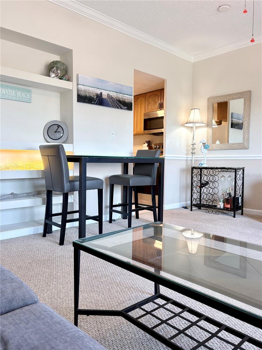 Image 6 of 37 For 880 Mandalay Avenue S214