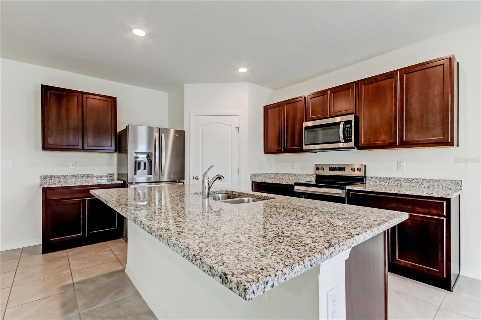 Image 18 of 68 For 3845 Rory Pond Court