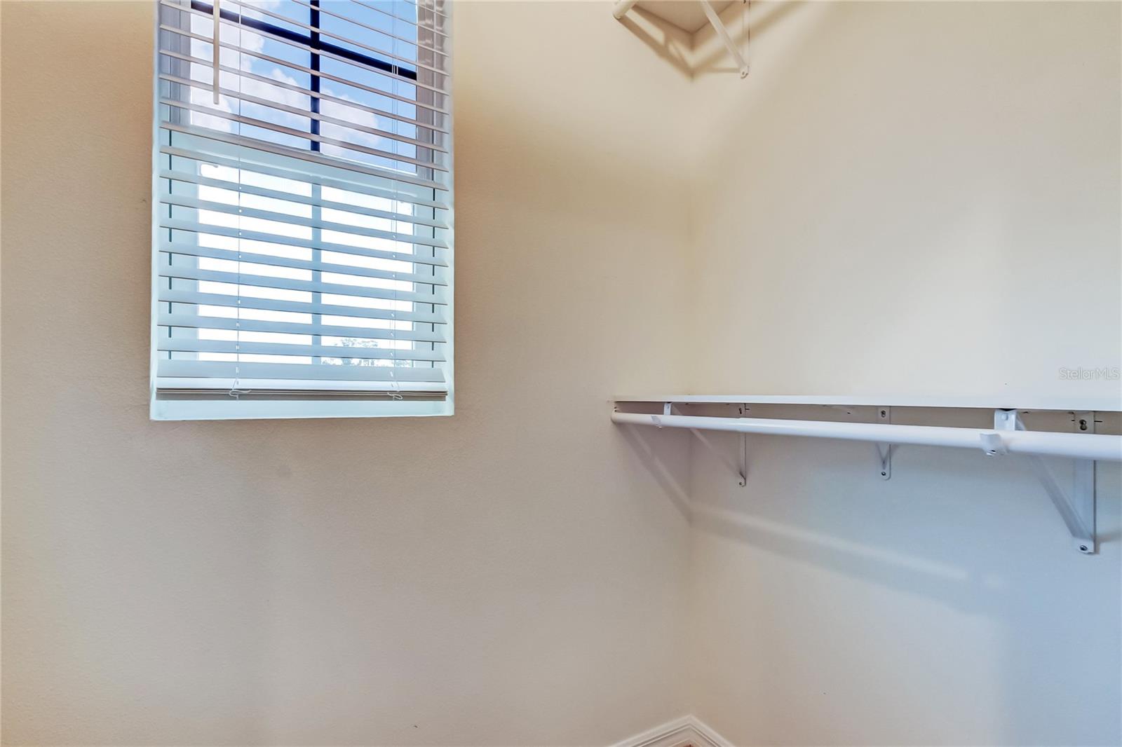 Image 41 of 68 For 3845 Rory Pond Court