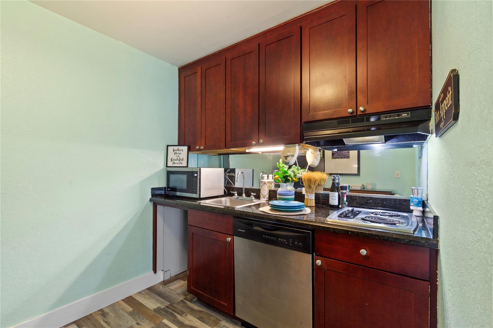 Image 19 of 54 For 611 Destiny Dr 310