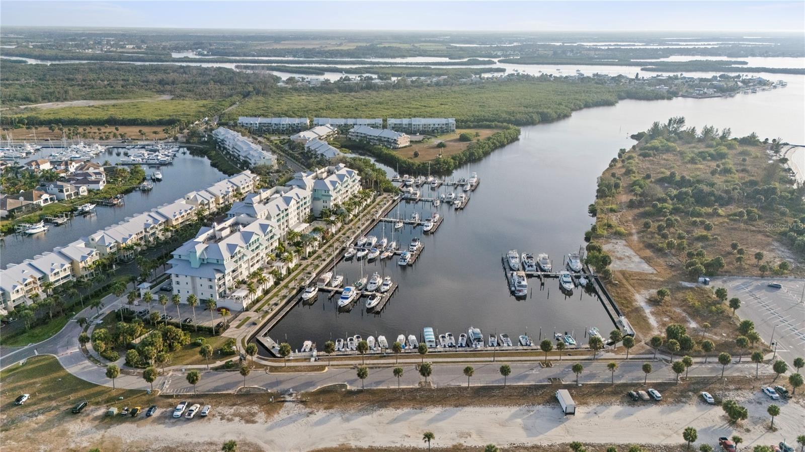 Image 29 of 54 For 611 Destiny Dr 310