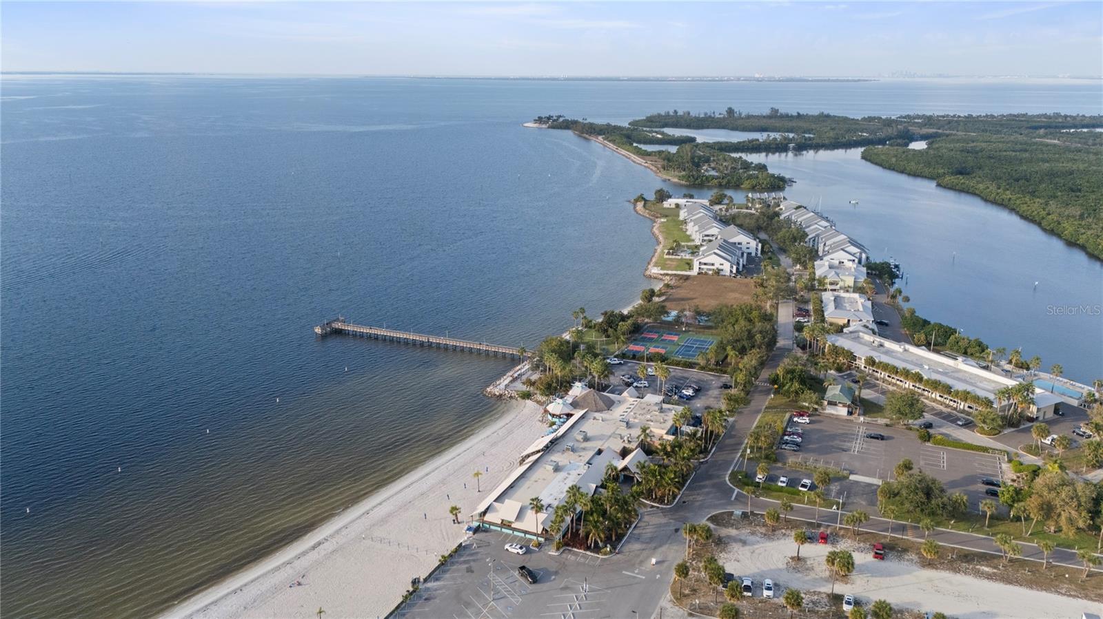 Image 37 of 54 For 611 Destiny Dr 310