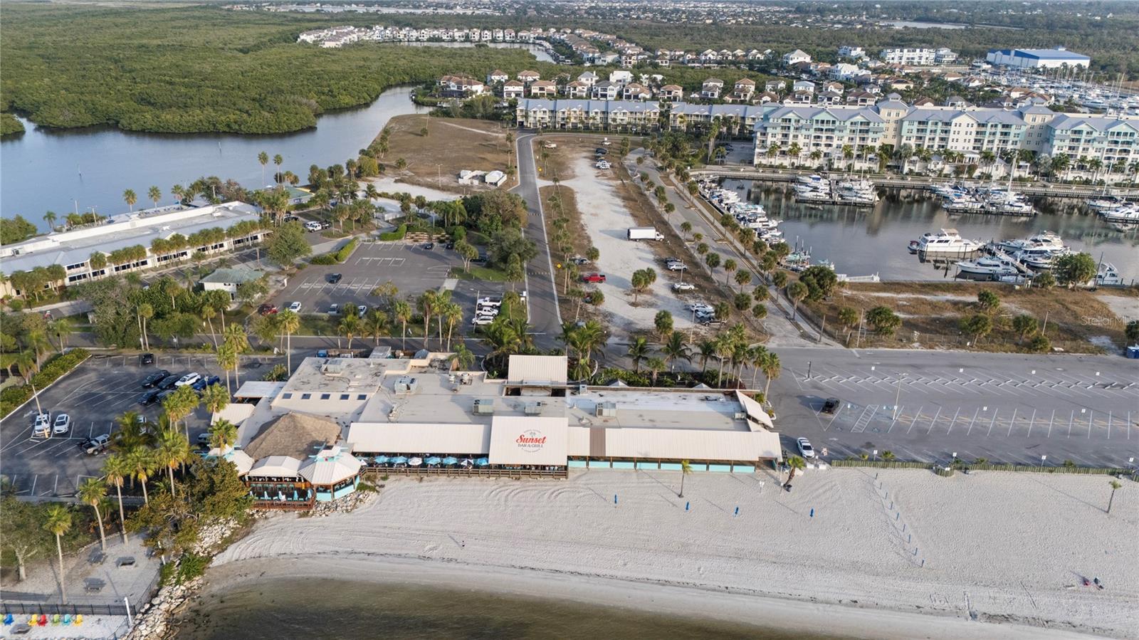 Image 41 of 54 For 611 Destiny Dr 310