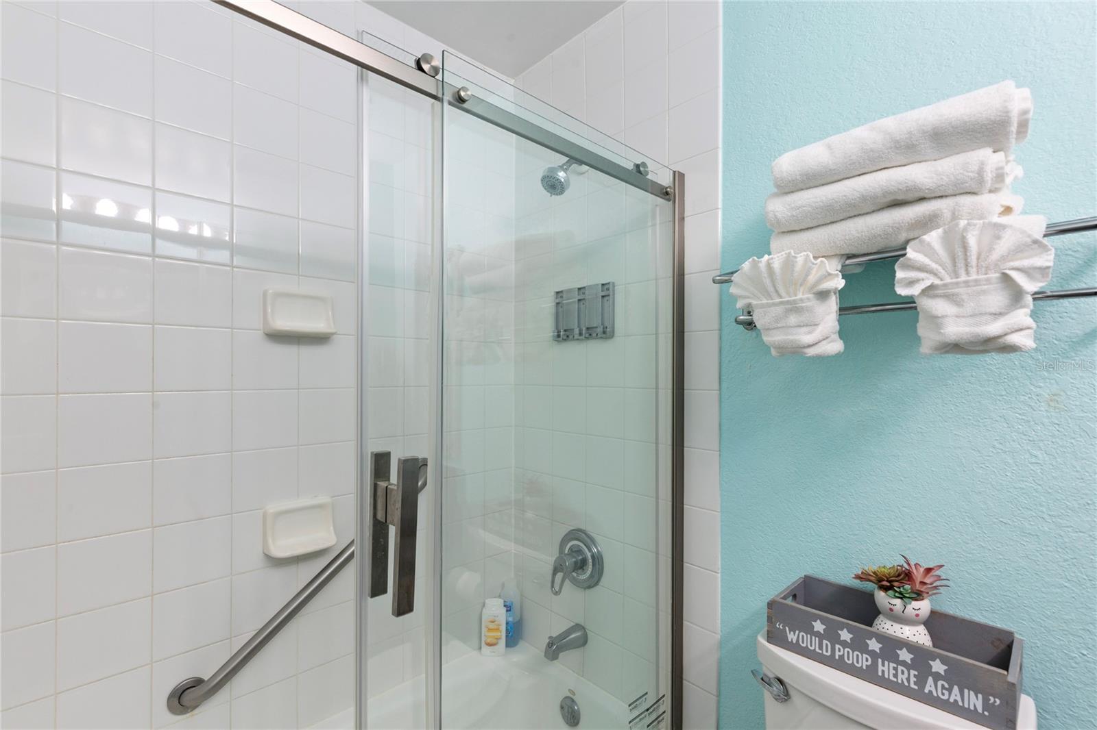 Image 6 of 54 For 611 Destiny Dr 310