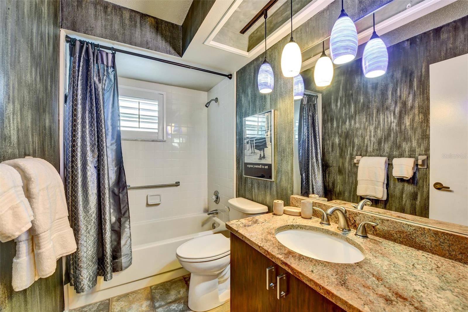 Image 24 of 63 For 4610 Sandpointe Drive