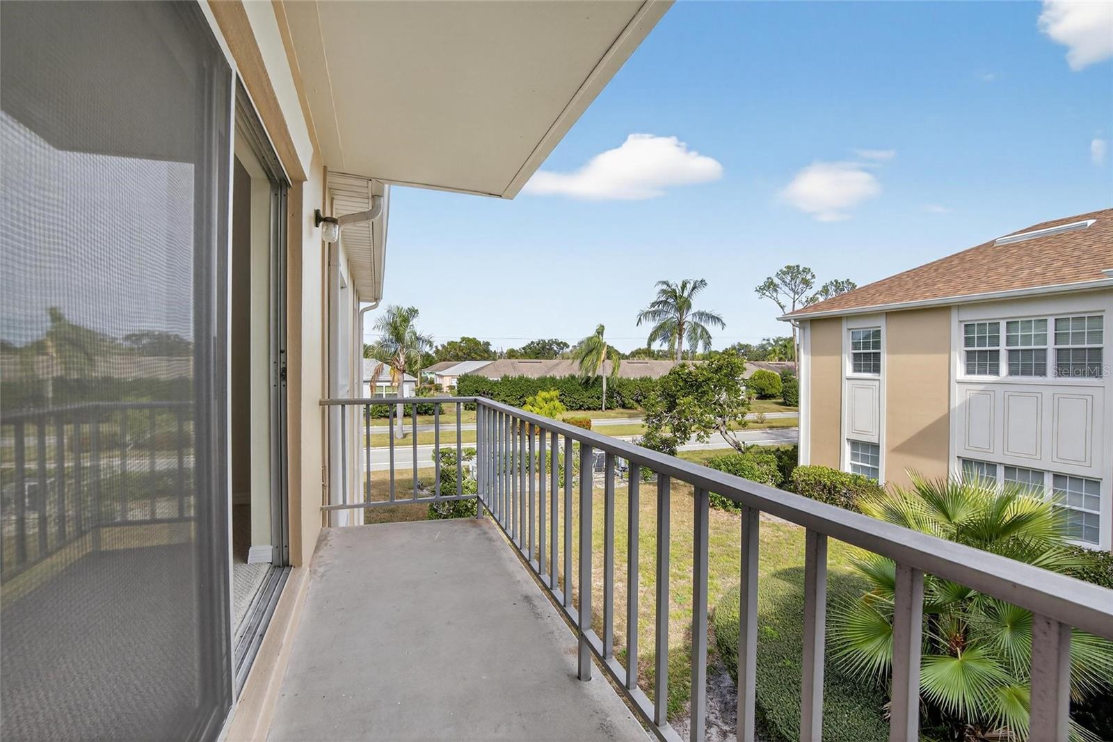 Image 21 of 53 For 8300 Bardmoor Boulevard 207