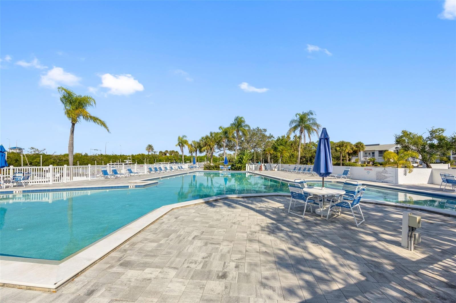 Image 46 of 65 For 11315 Shipwatch Lane 1850