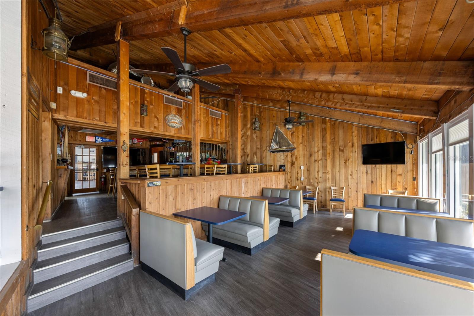 Image 51 of 65 For 11315 Shipwatch Lane 1850