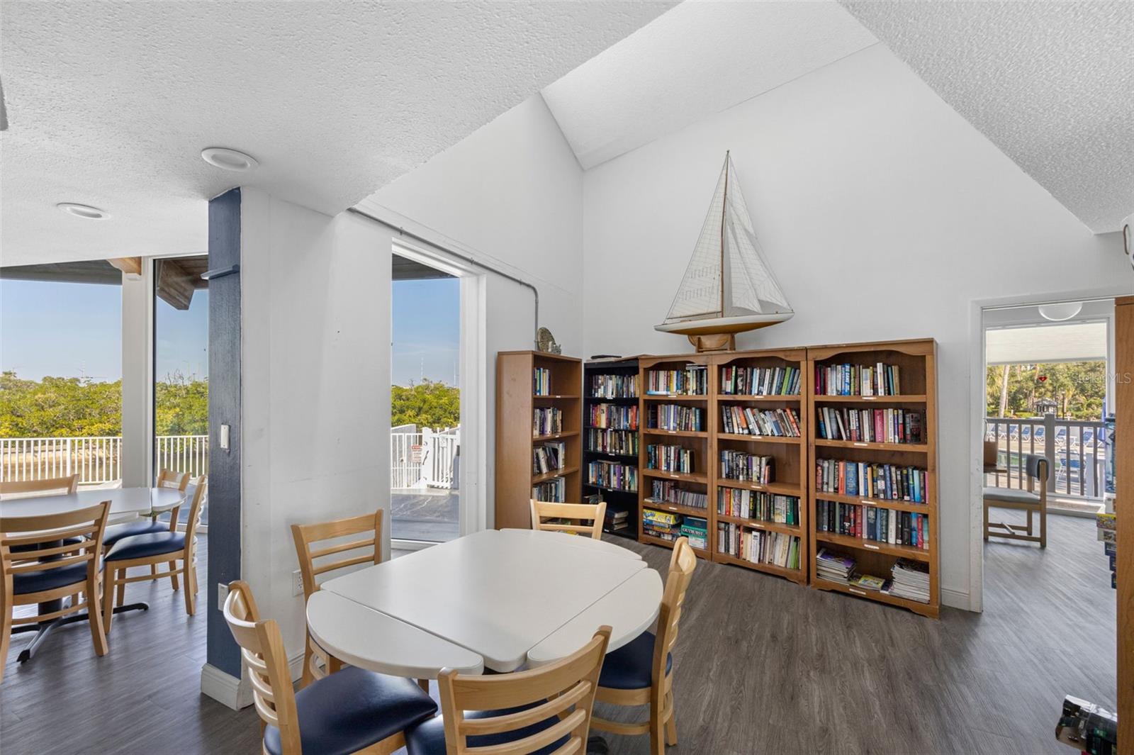 Image 52 of 65 For 11315 Shipwatch Lane 1850