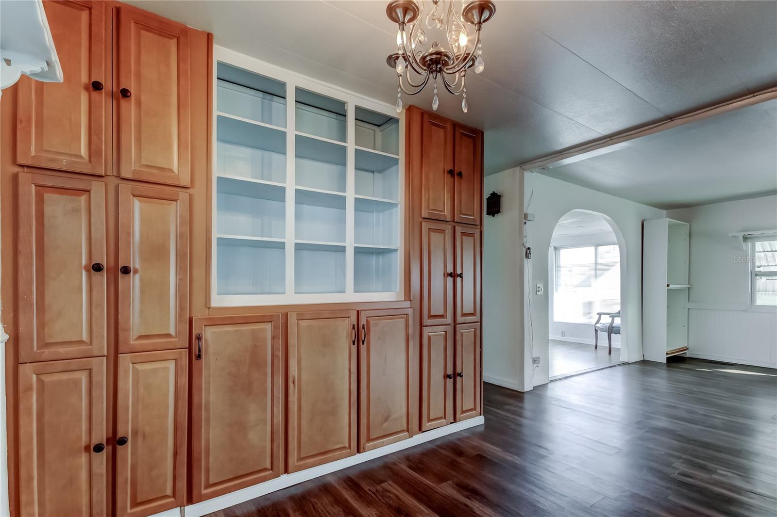 Listing photo id 8 for 7 Drury Lane