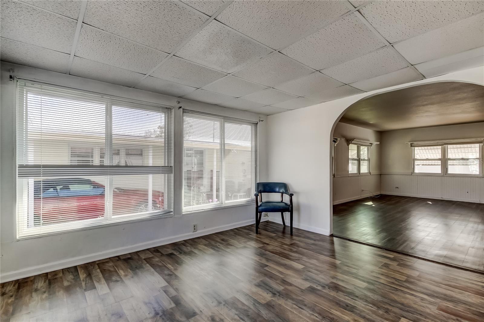 Listing photo id 26 for 7 Drury Lane