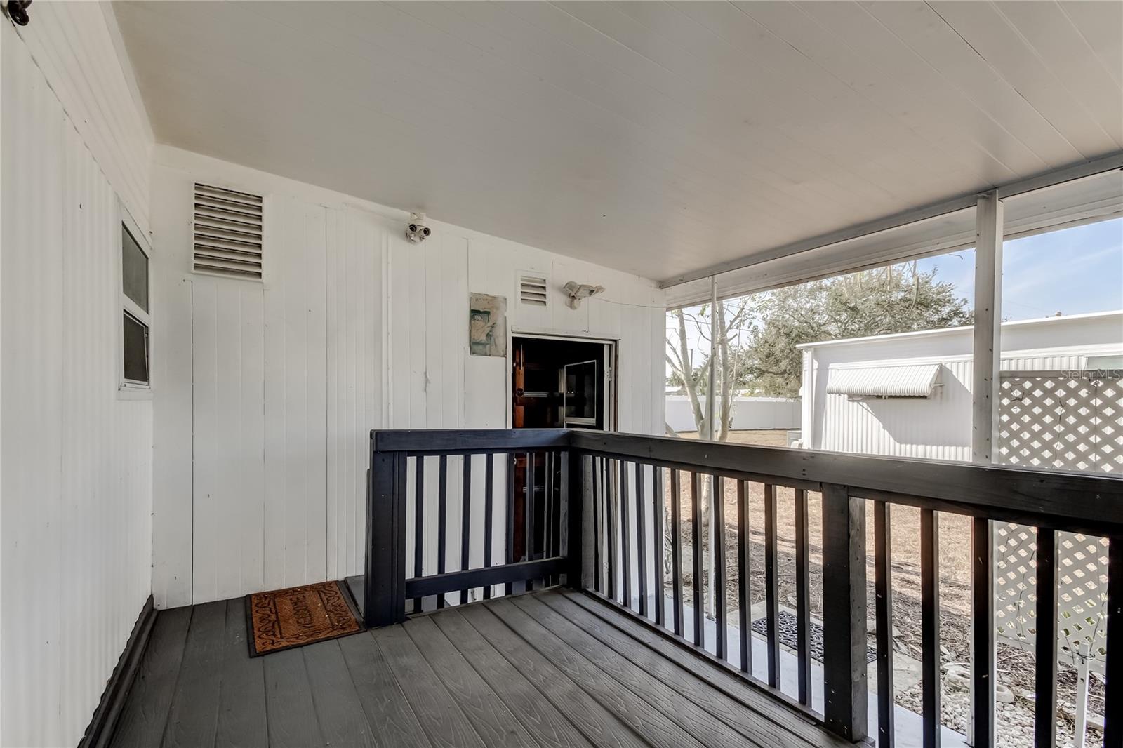 Listing photo id 38 for 7 Drury Lane