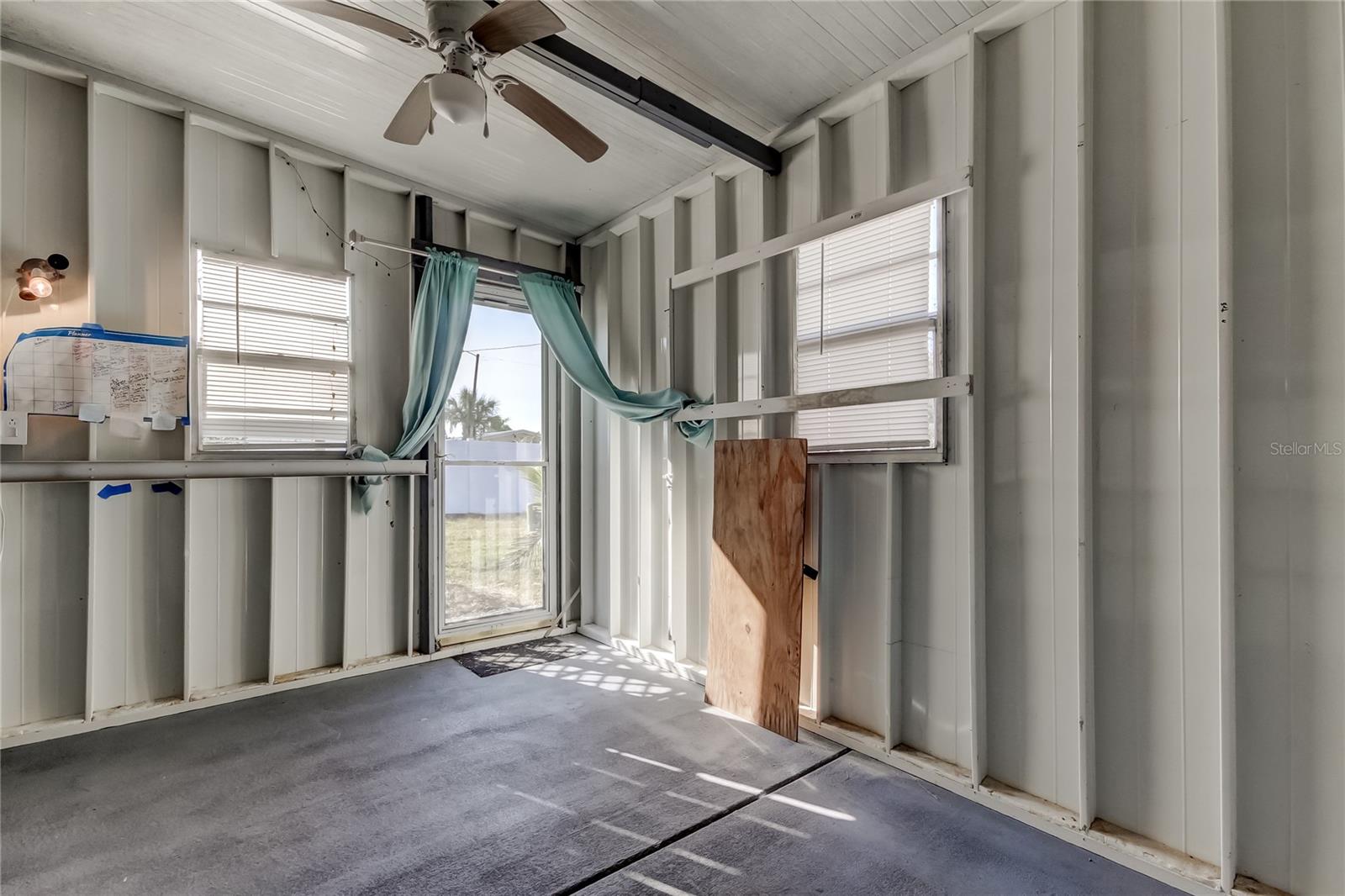 Listing photo id 43 for 7 Drury Lane