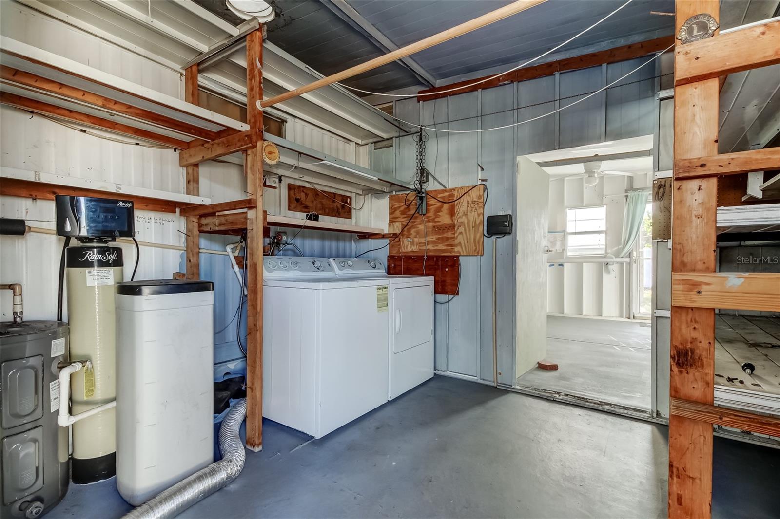 Listing photo id 3 for 7 Drury Lane