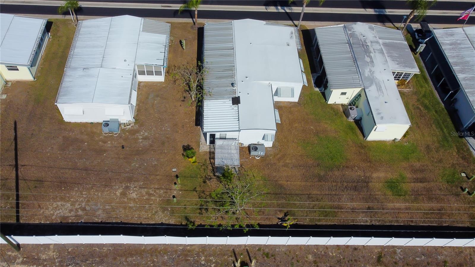 Listing photo id 50 for 7 Drury Lane