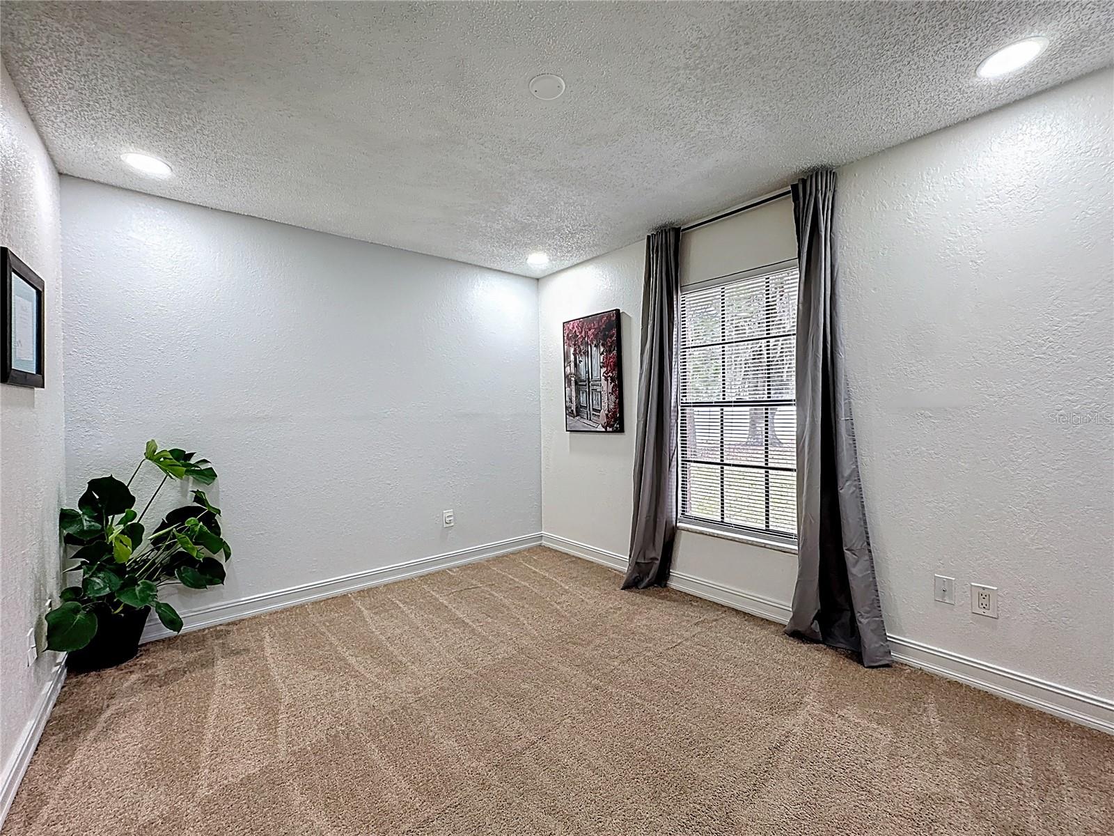 Image 18 of 30 For 21027 Voyager Boulevard 3