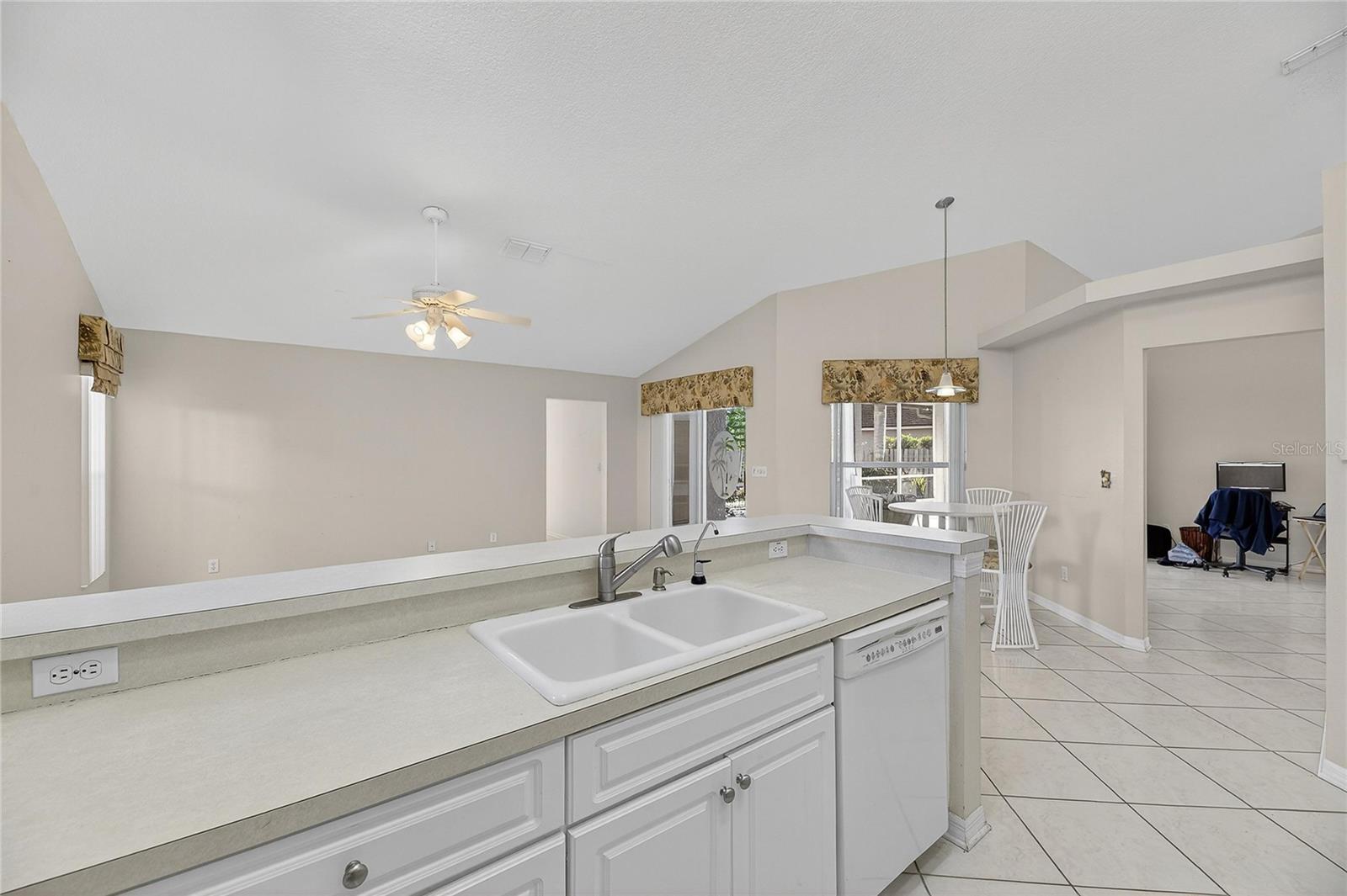 Image 28 of 87 For 16604 Lake Heather Drive