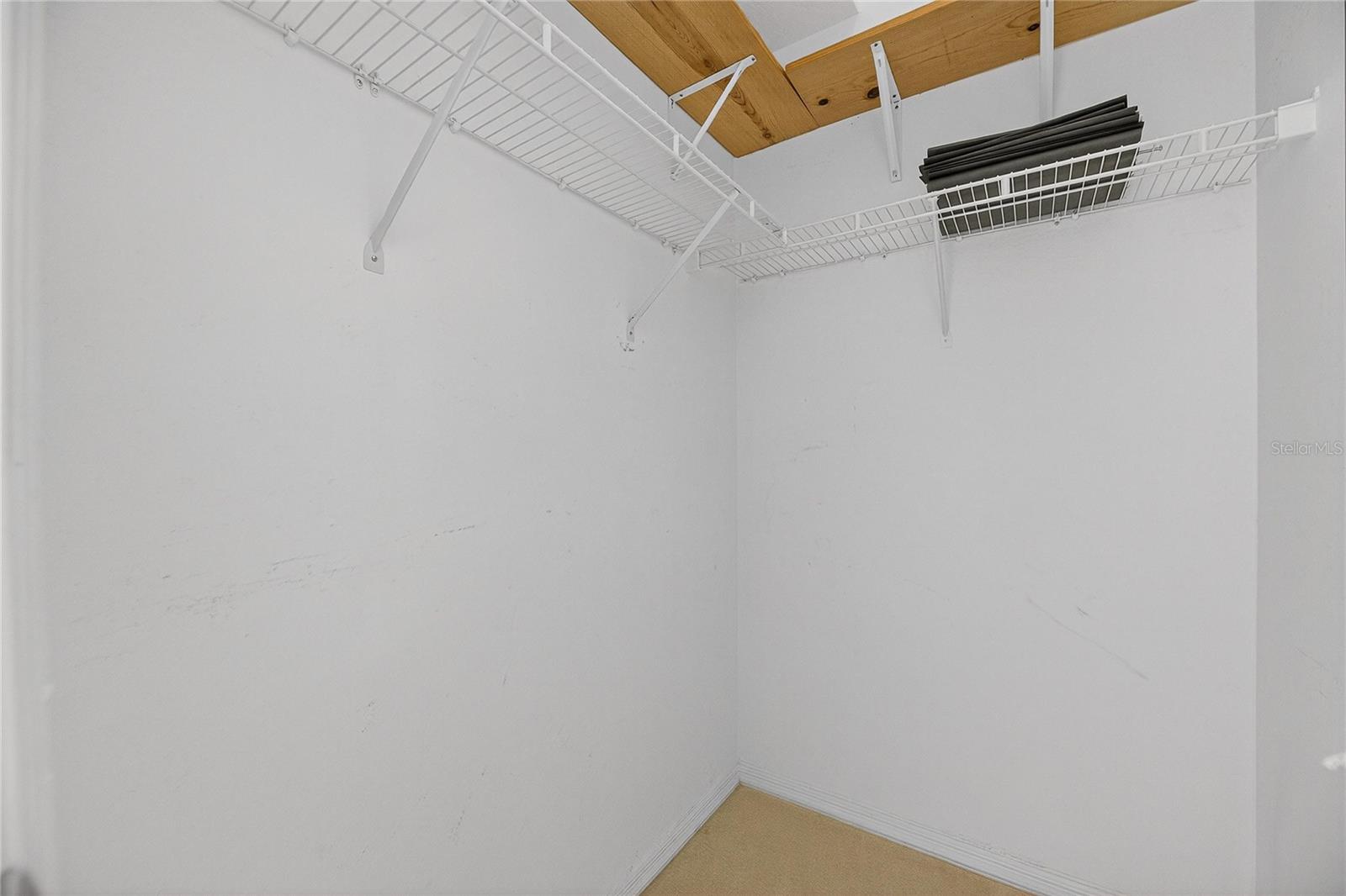 Image 42 of 87 For 16604 Lake Heather Drive