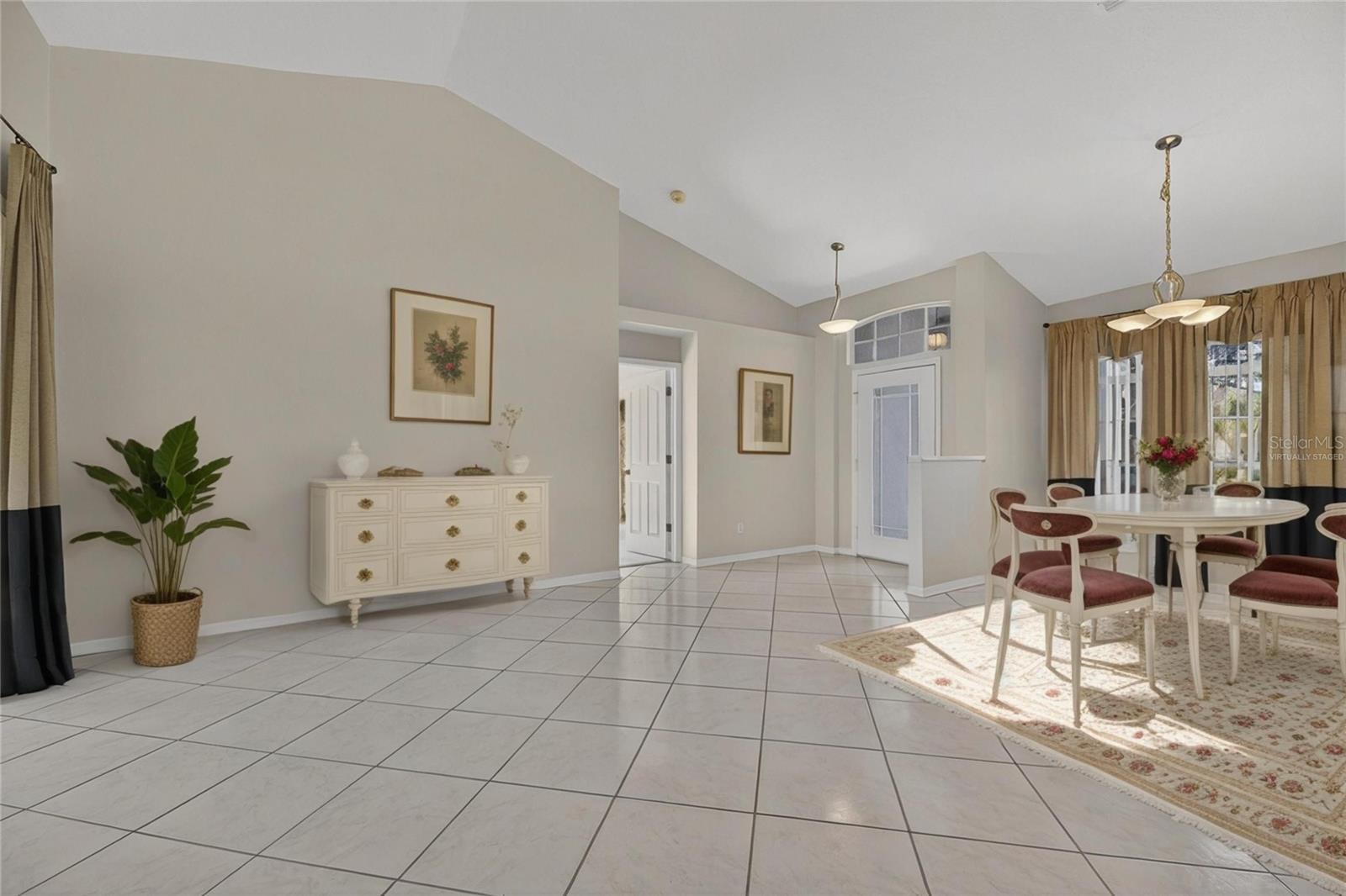 Image 8 of 87 For 16604 Lake Heather Drive