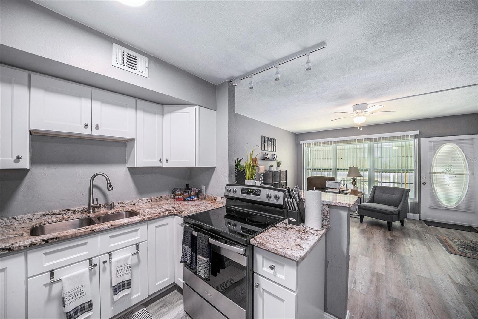 Image 13 of 27 For 4071 55th Way N 1051