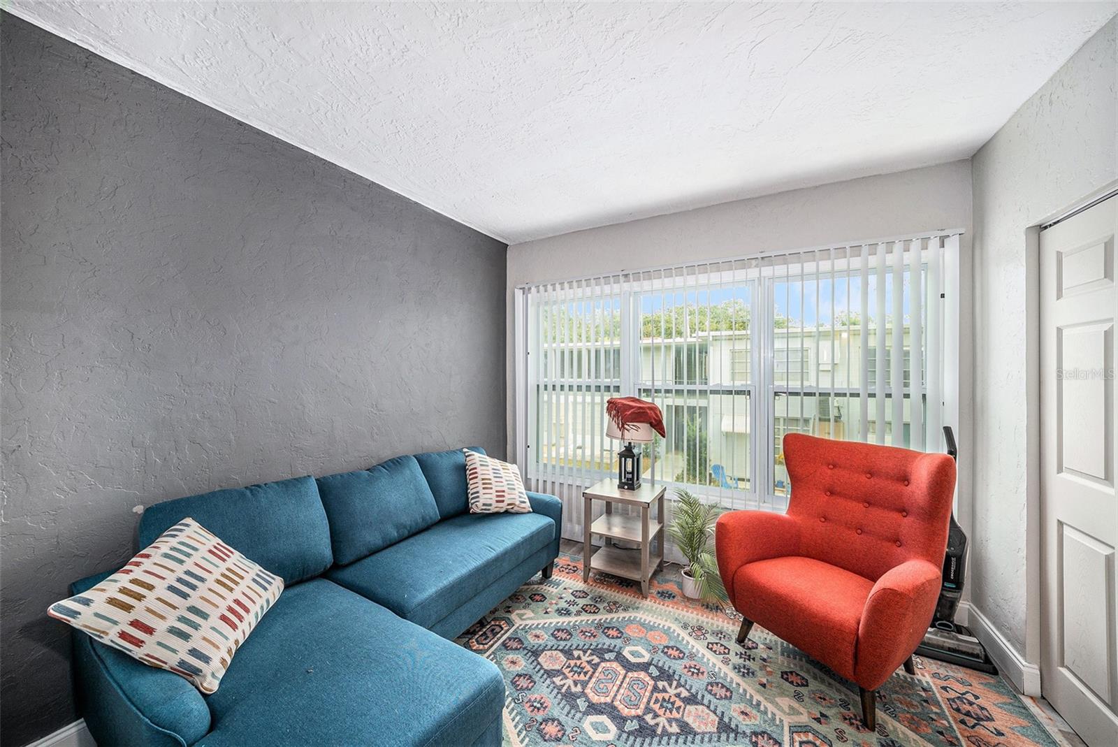 Image 18 of 27 For 4071 55th Way N 1051