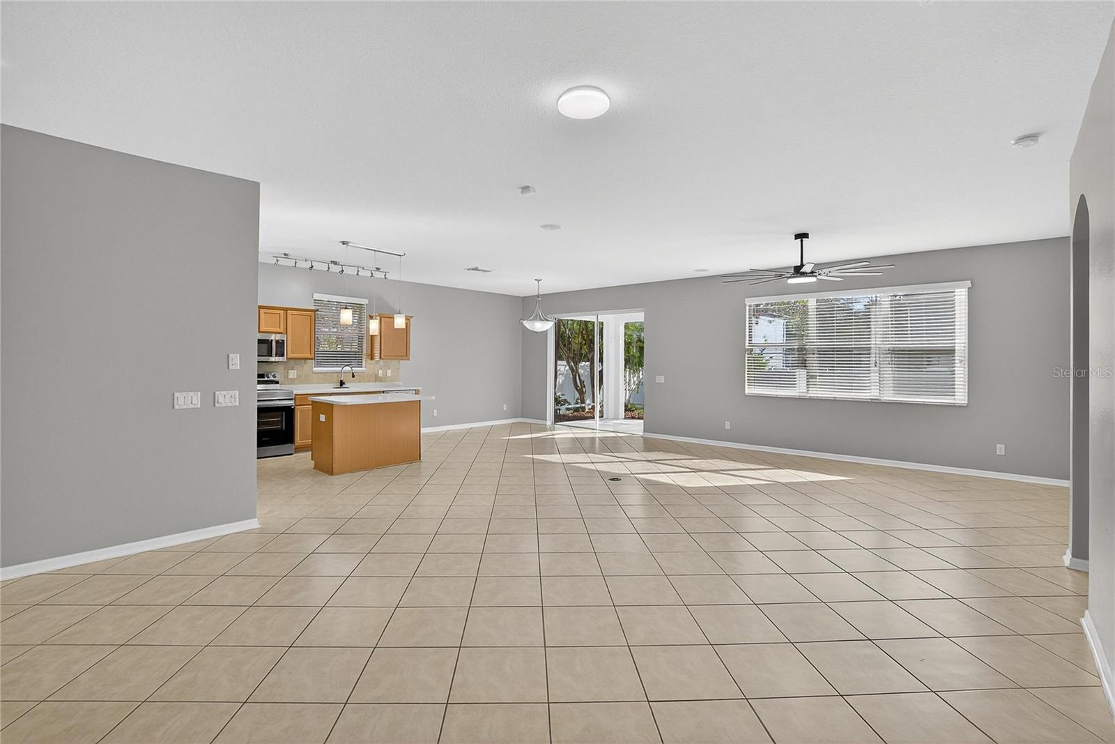 Image 23 of 63 For 1403 Rushgrove Circle