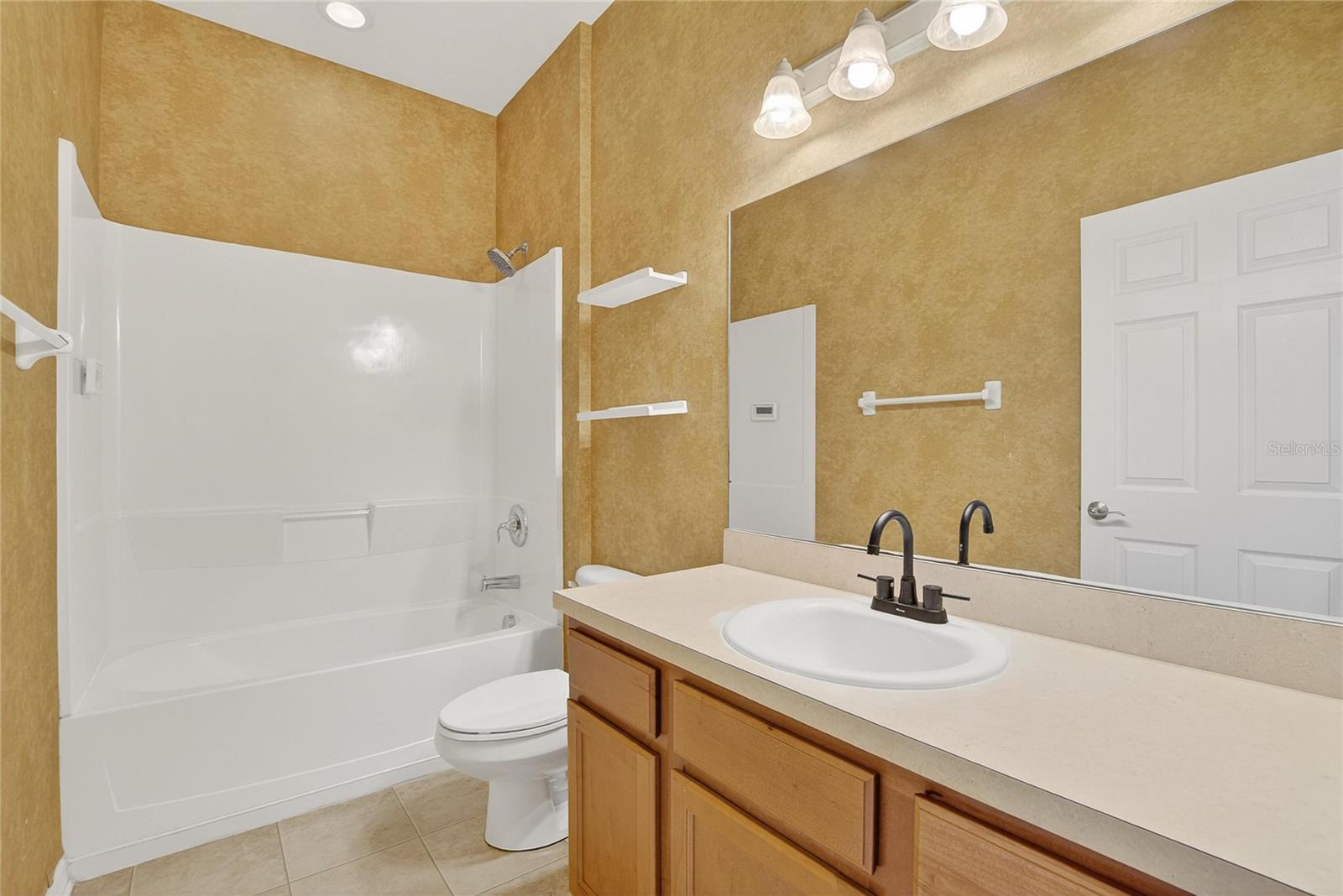 Image 41 of 63 For 1403 Rushgrove Circle