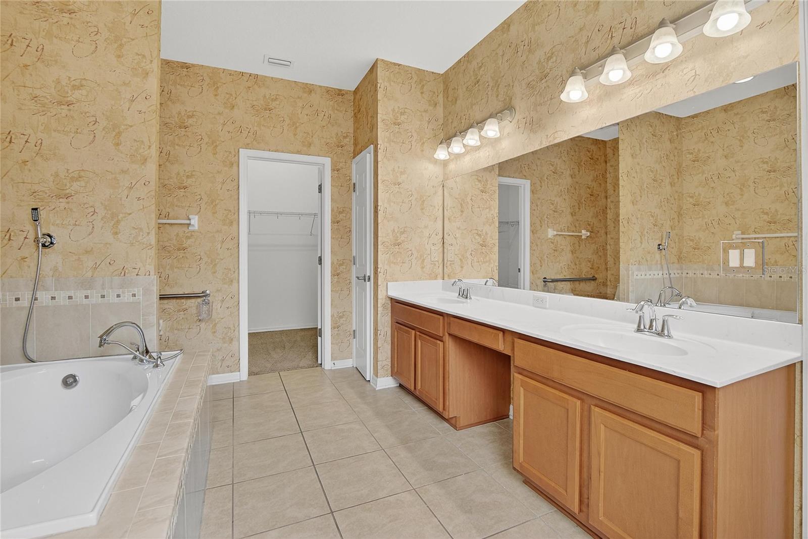 Image 6 of 63 For 1403 Rushgrove Circle