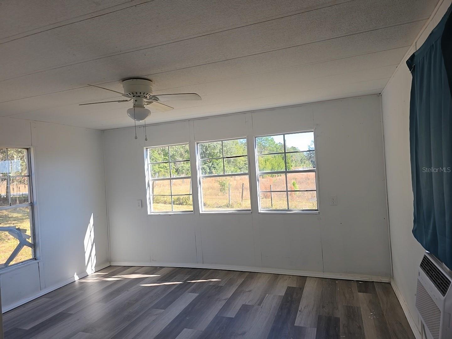 Image 18 of 26 For 1390 Noble Street