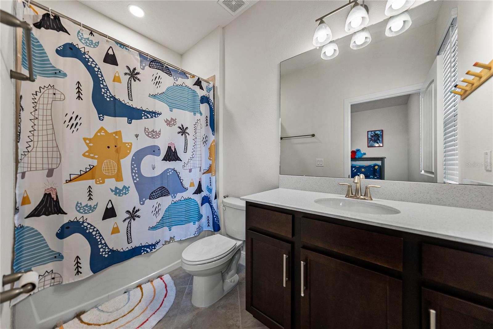 Image 18 of 70 For 34155 Evergreen Hill Court