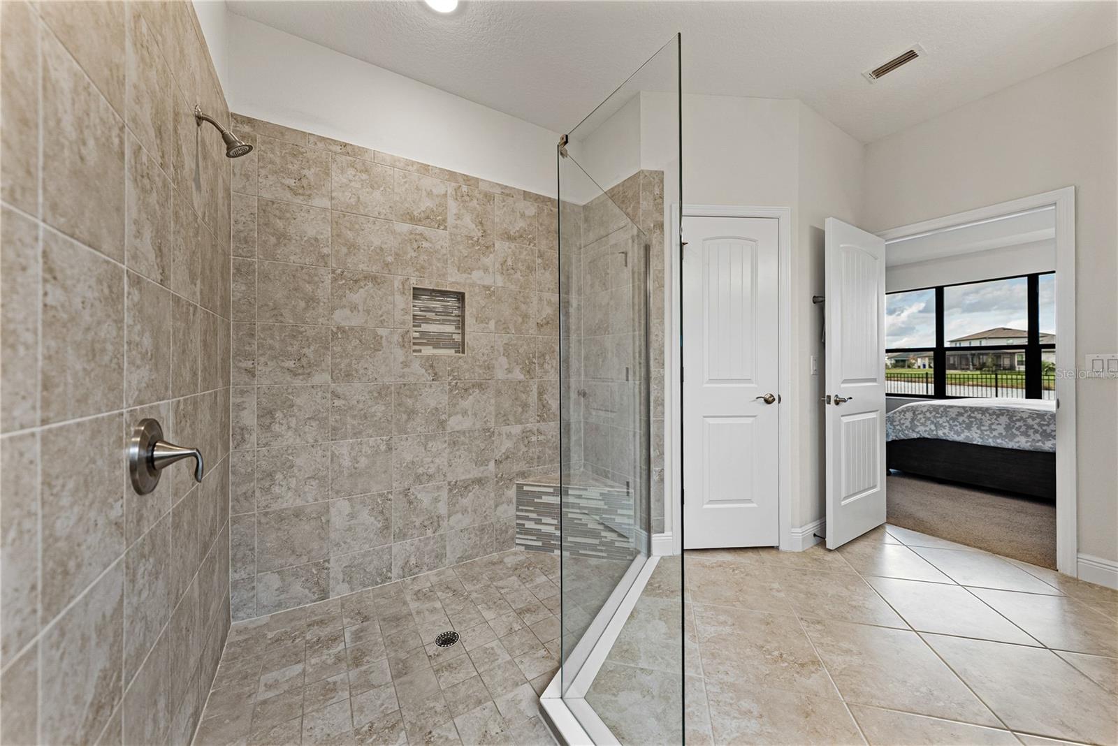 Image 44 of 70 For 34155 Evergreen Hill Court