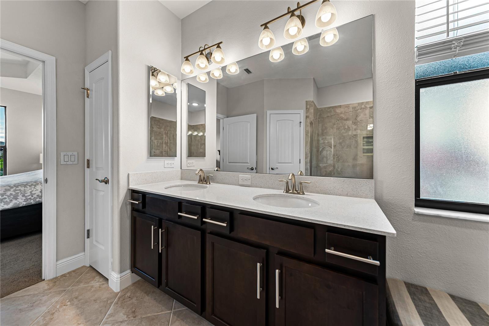 Image 45 of 70 For 34155 Evergreen Hill Court