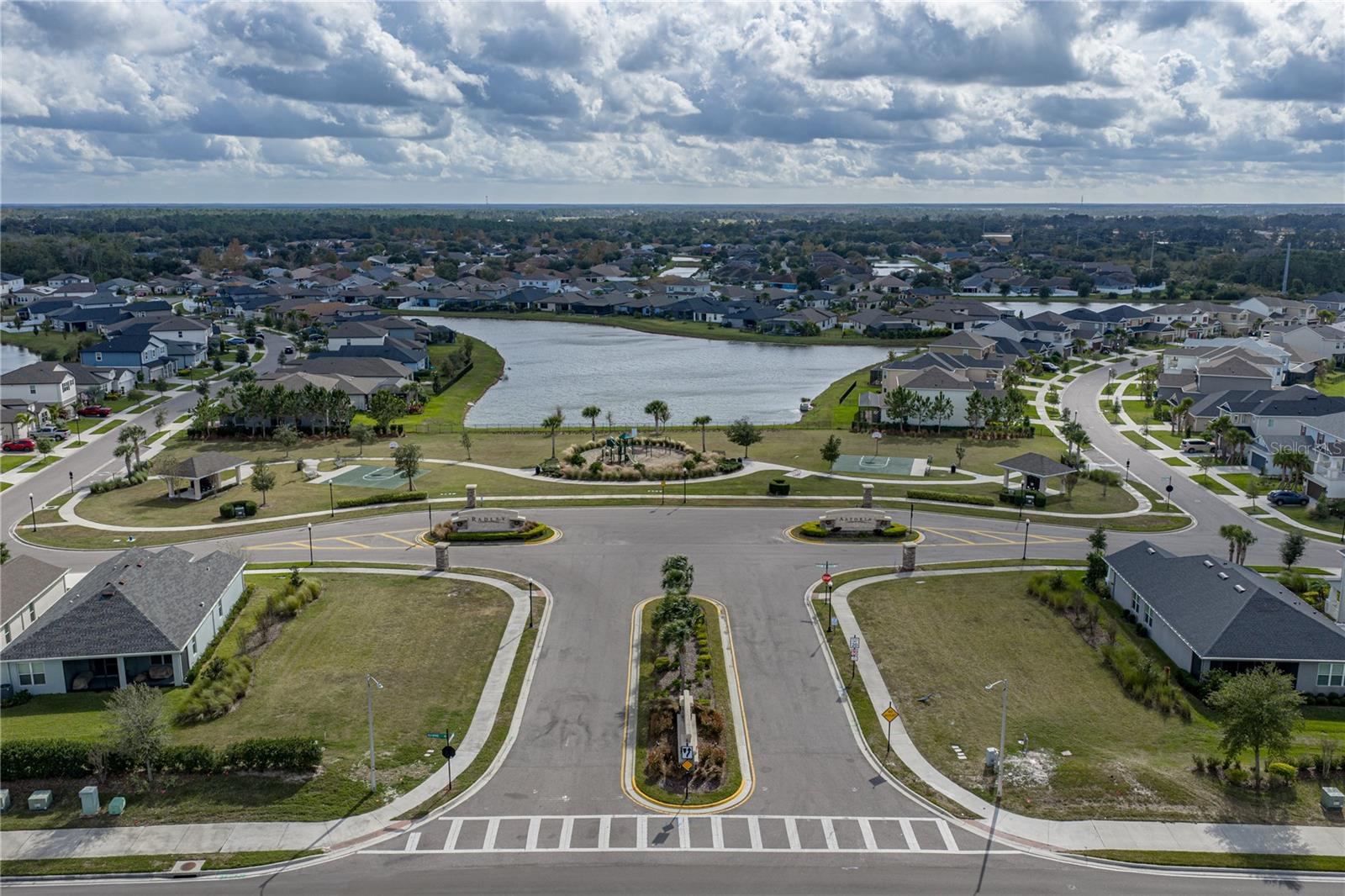 Image 60 of 70 For 34155 Evergreen Hill Court