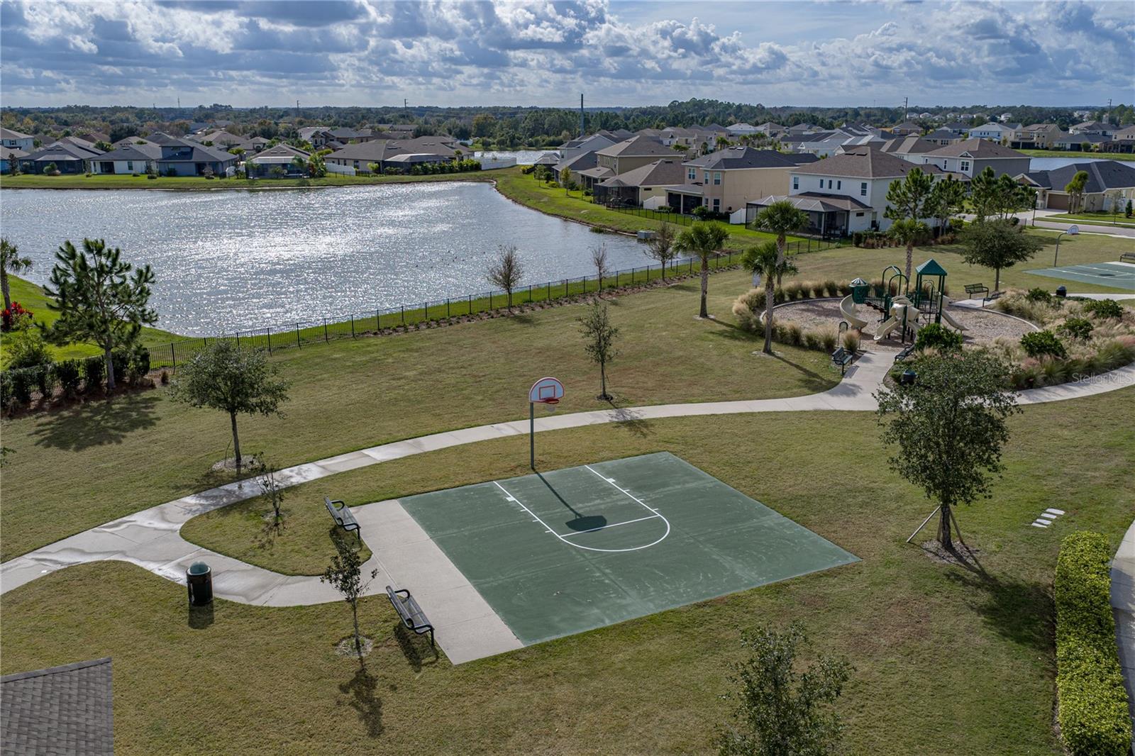 Image 64 of 70 For 34155 Evergreen Hill Court