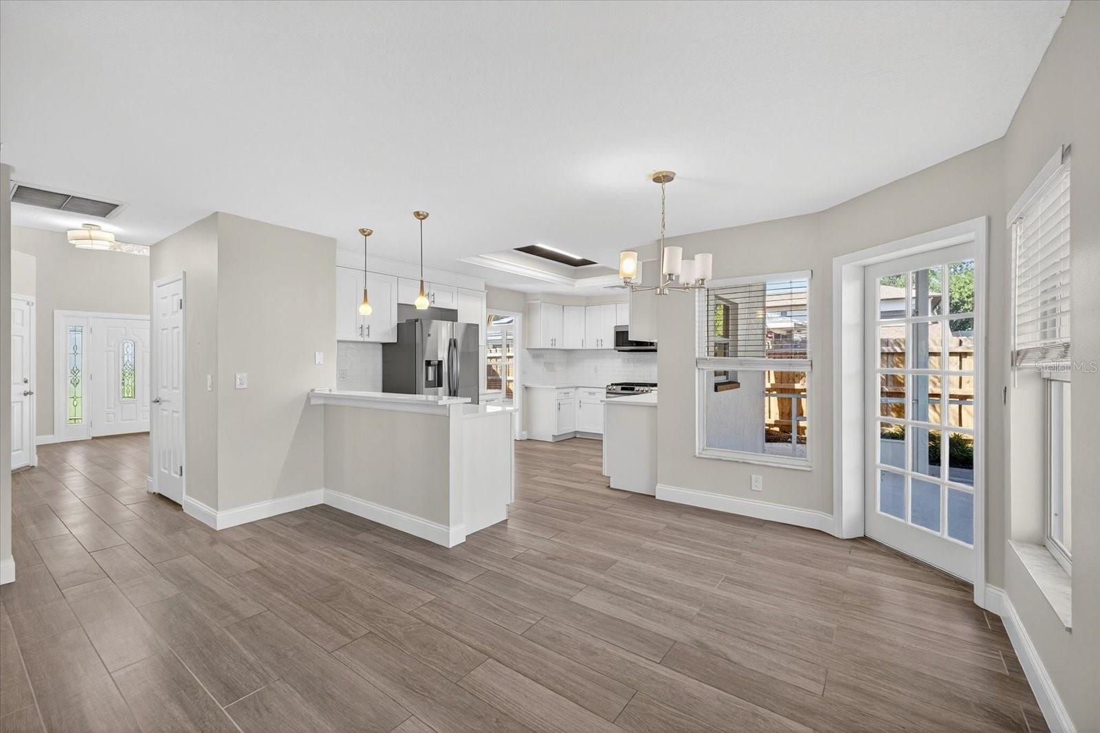 Image 17 of 66 For 4207 Tacon Street