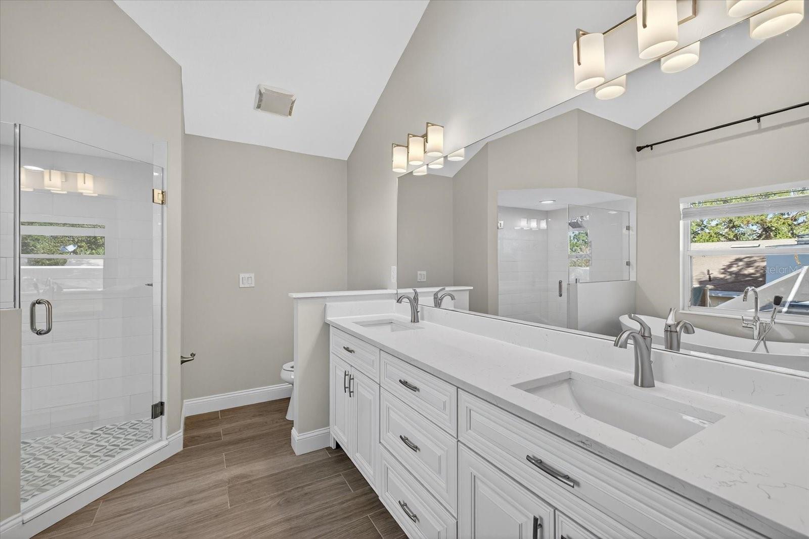 Image 38 of 66 For 4207 Tacon Street