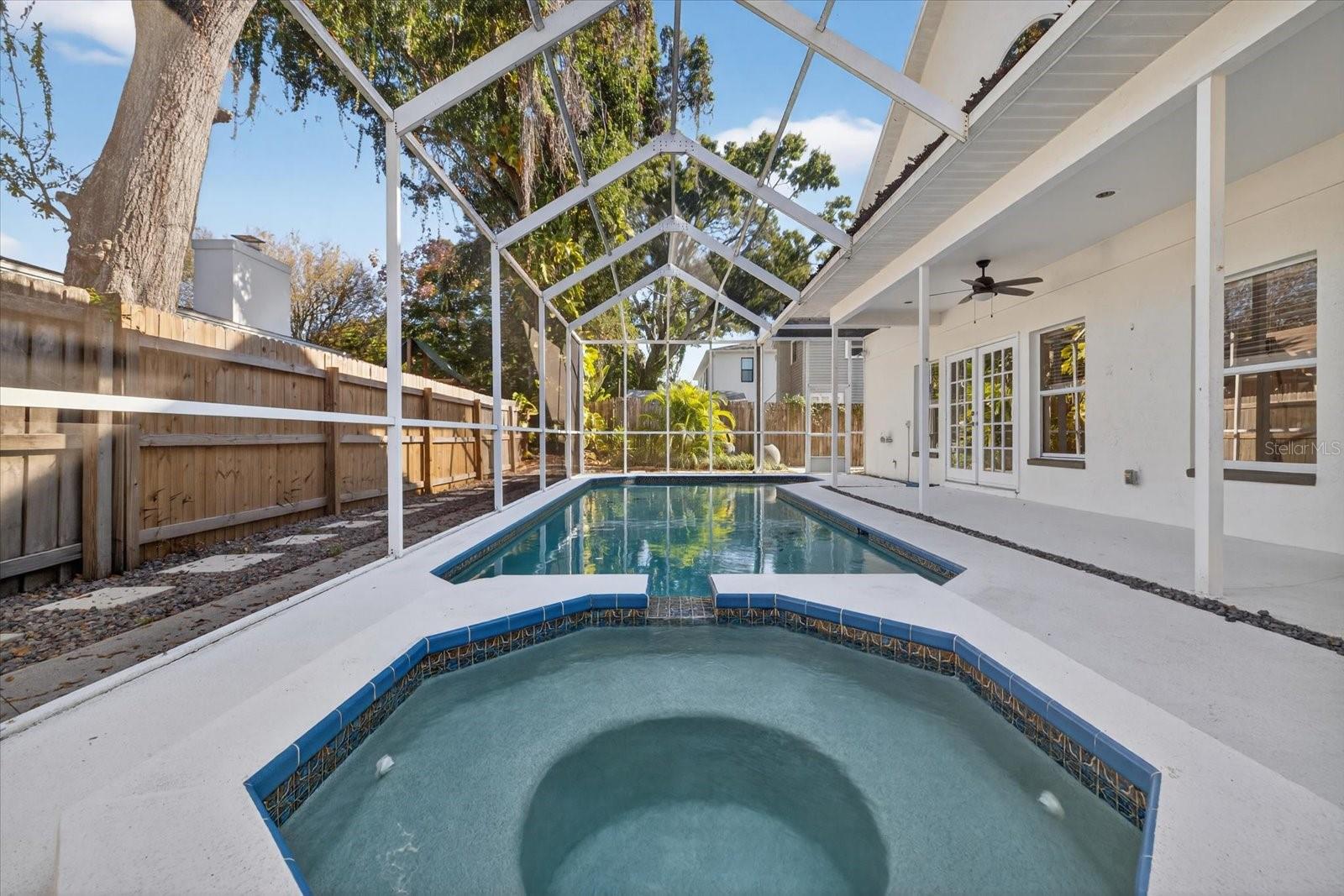 Image 4 of 66 For 4207 Tacon Street