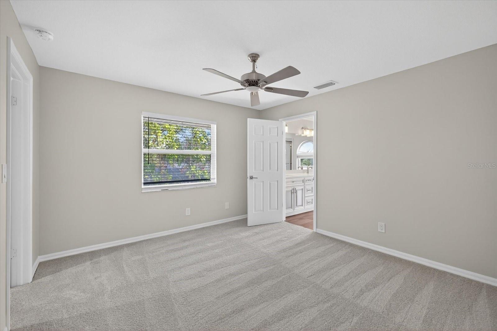 Image 43 of 66 For 4207 Tacon Street