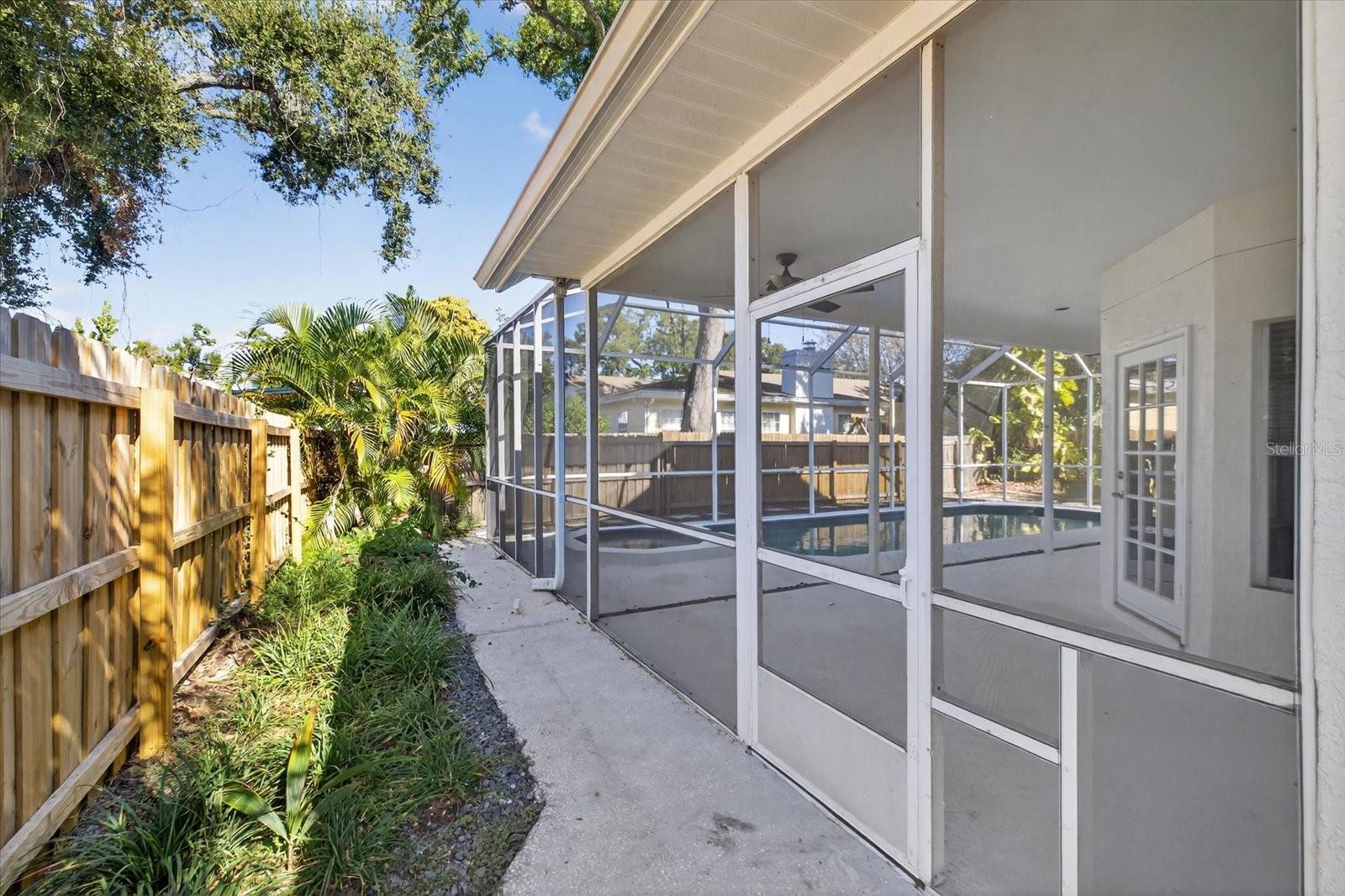 Image 56 of 66 For 4207 Tacon Street