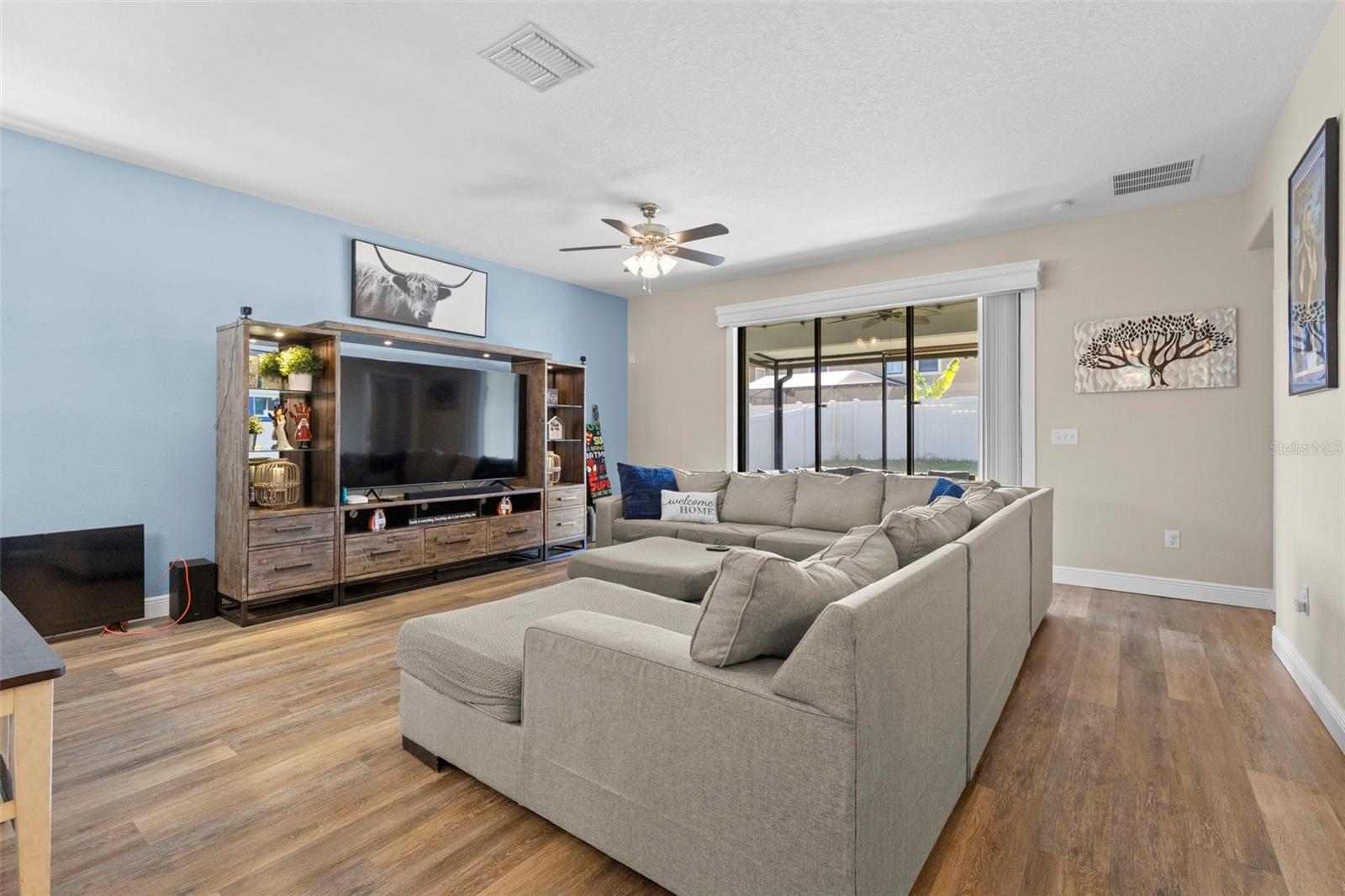 Image 8 of 51 For 10222 Celtic Ash Drive