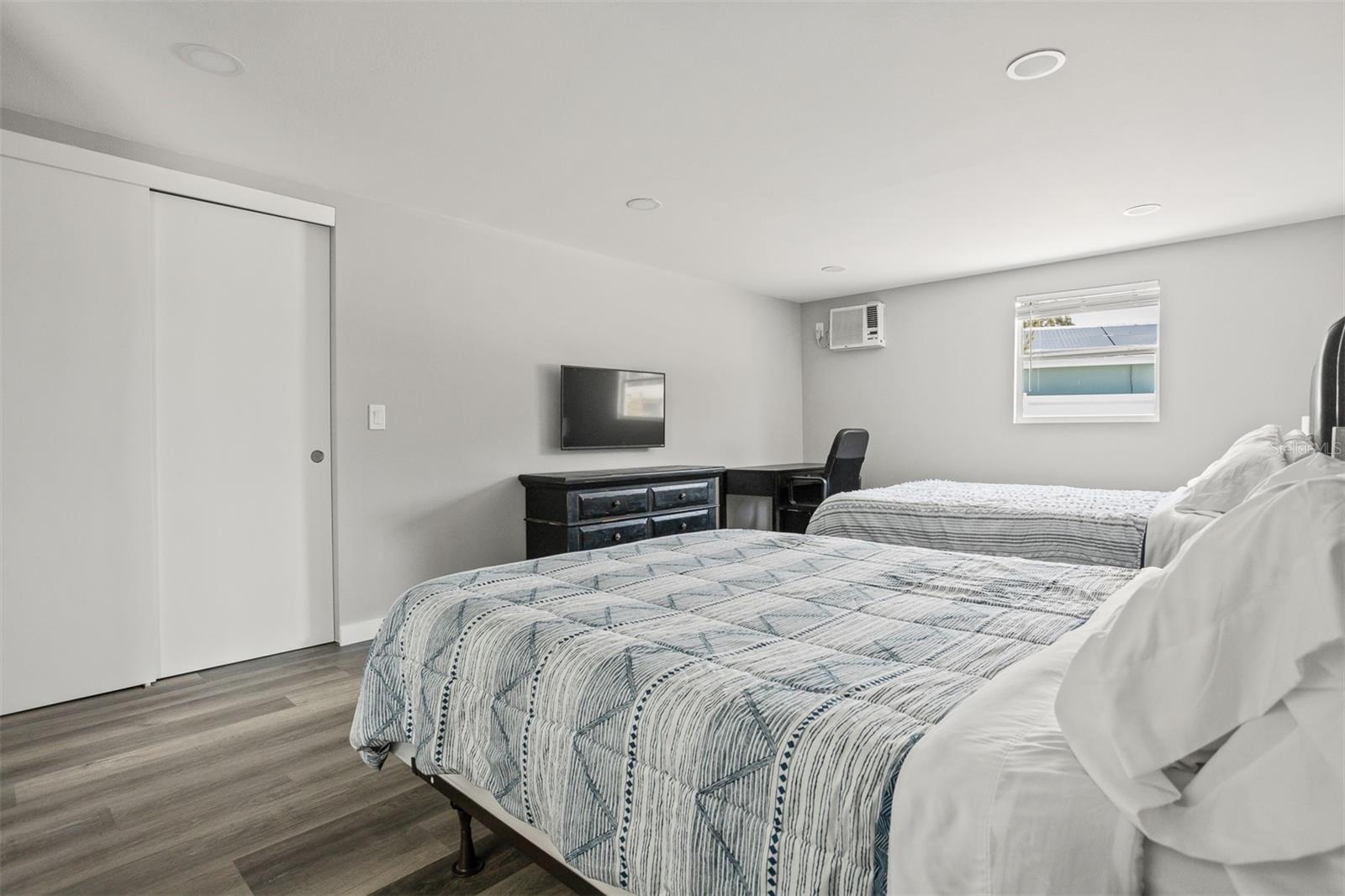 Image 24 of 48 For 8820 Rocky Creek Drive