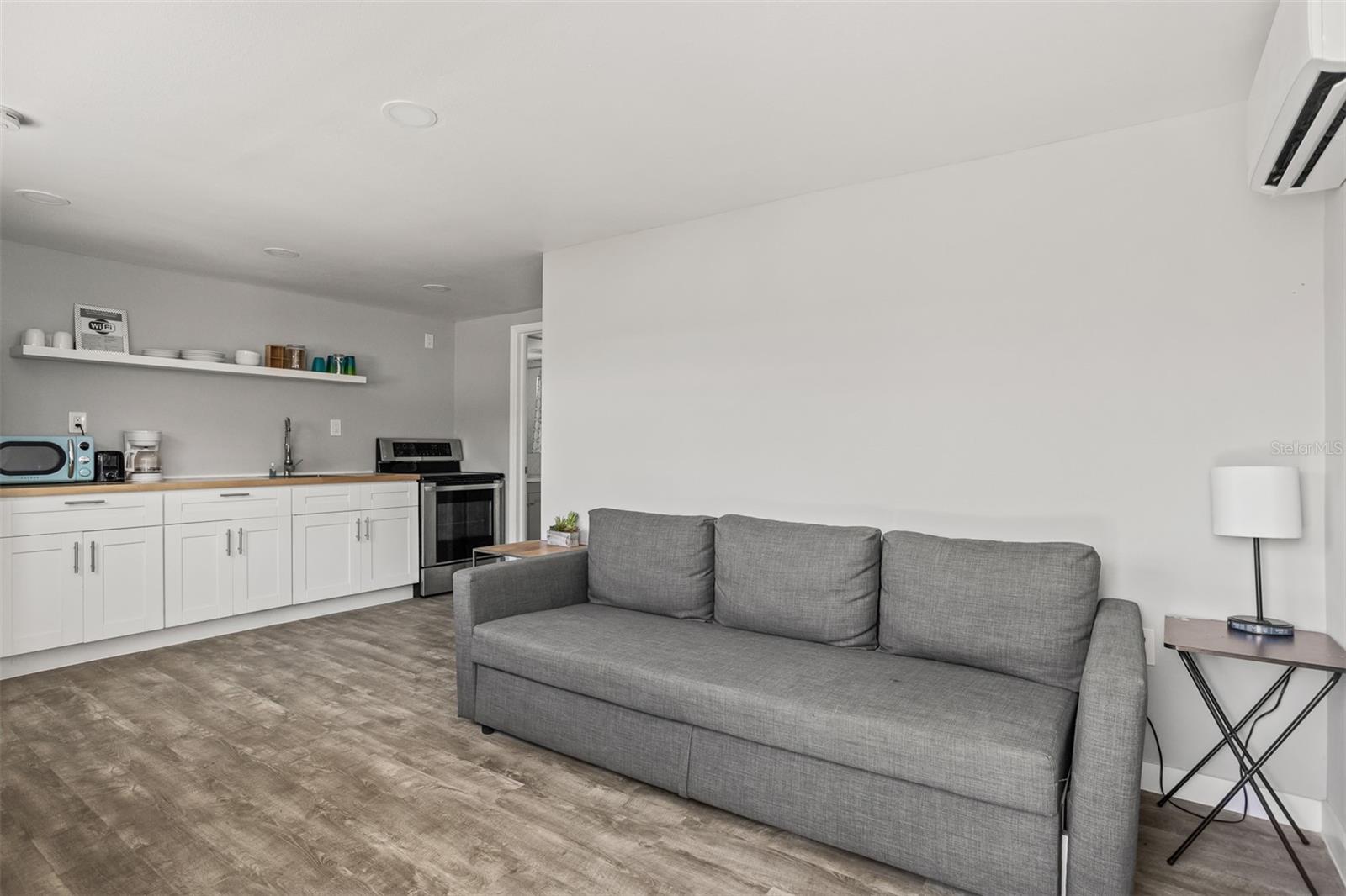 Image 27 of 48 For 8820 Rocky Creek Drive