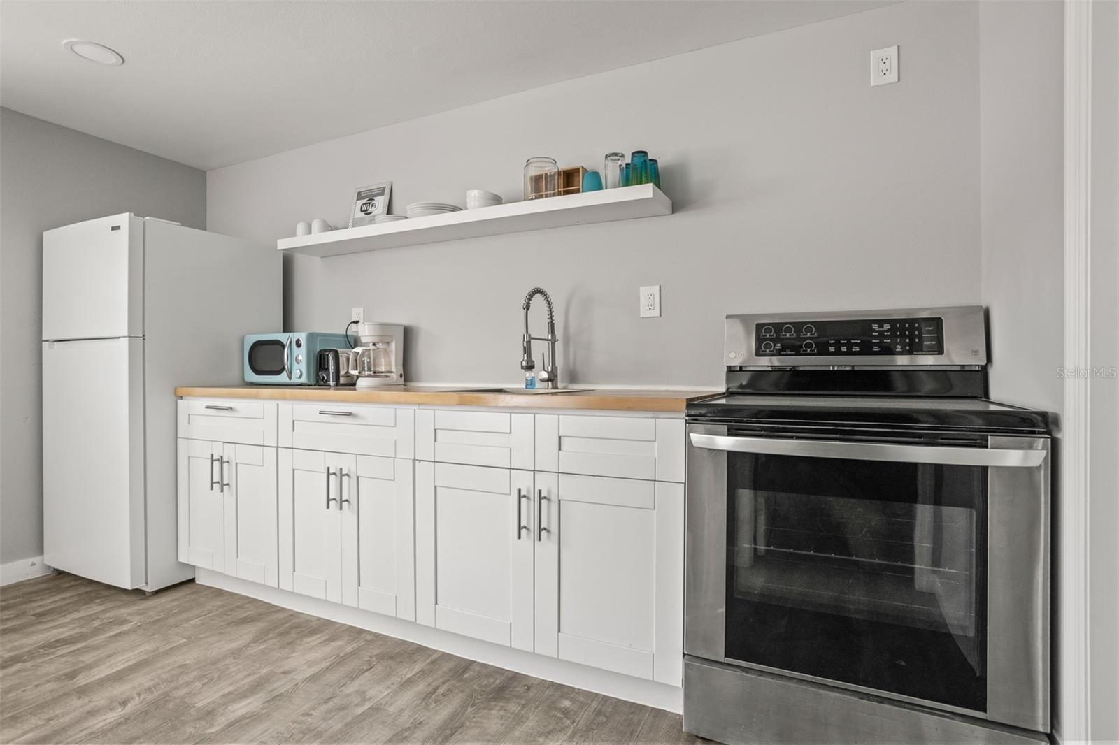 Image 31 of 48 For 8820 Rocky Creek Drive