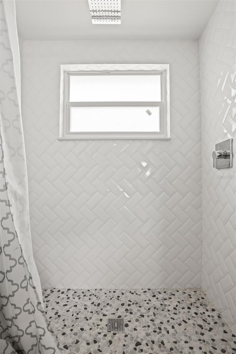 Image 34 of 48 For 8820 Rocky Creek Drive