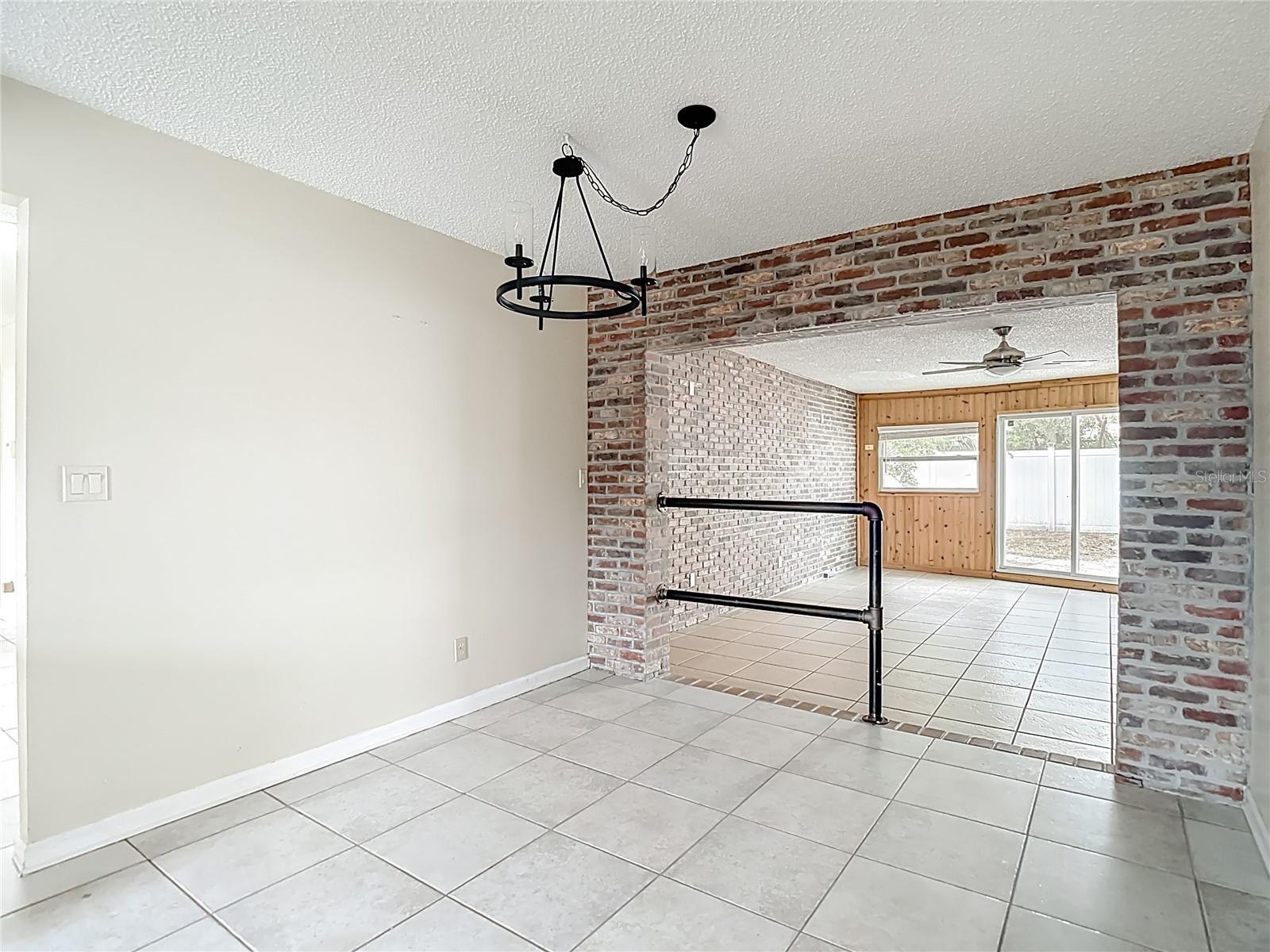 Image 14 of 33 For 7253 Belvedere Terrace