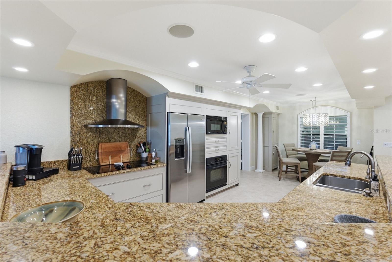 Image 11 of 46 For 544 Pinellas Bayway S F9